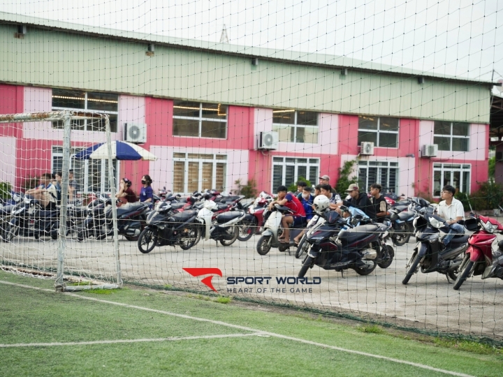 Sân bóng Ánh Dương - Hải Dương