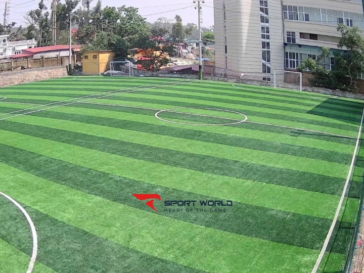 Sân bóng Bến Thốc