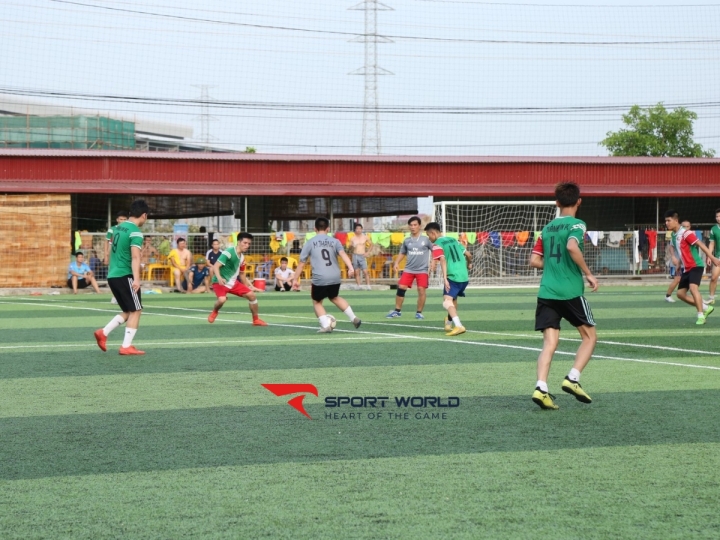 Sân bóng đá nhân tạo Hồng Phong