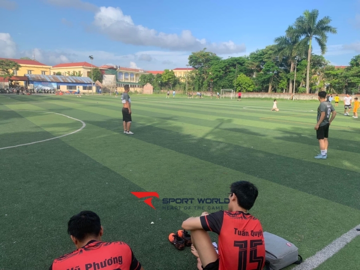 Sân bóng  Minh Long - Hải Phòng