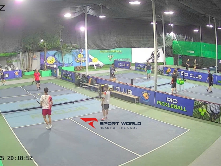 Sân bóng đá - pickleball cung văn hóa Rio Club