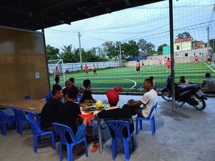 Sân Bóng Đức Dương