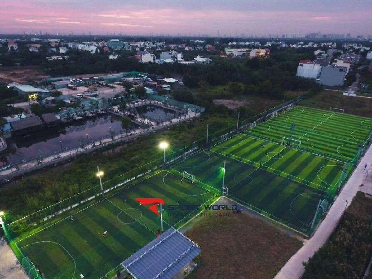 Sân bóng đá Đào Gia Viên