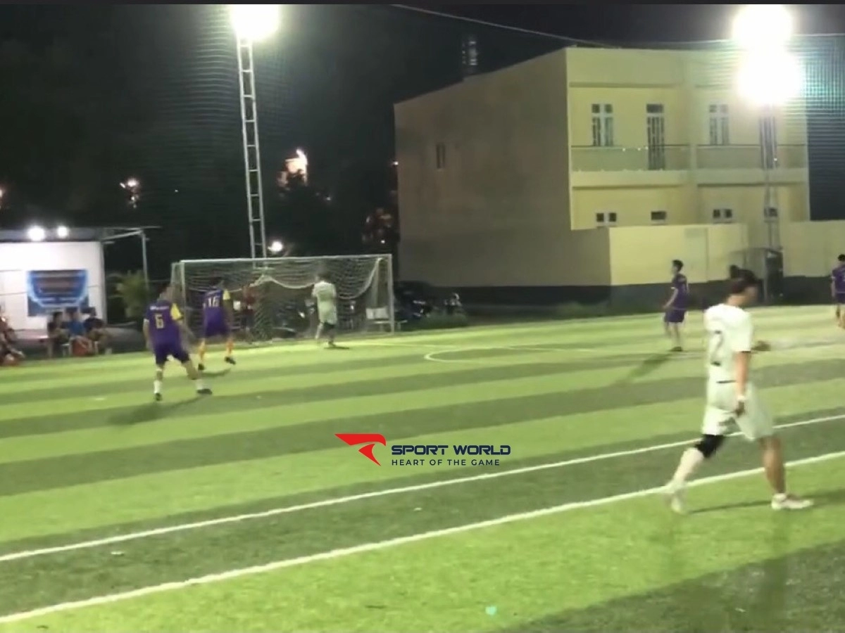 Sân bóng The Country Stadium