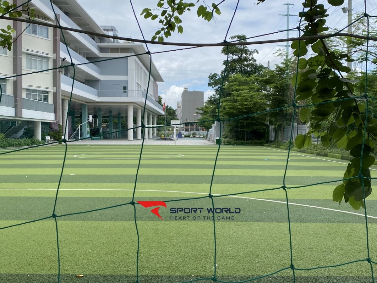 Sân bóng đá Trường THCS Nguyễn Văn Tố