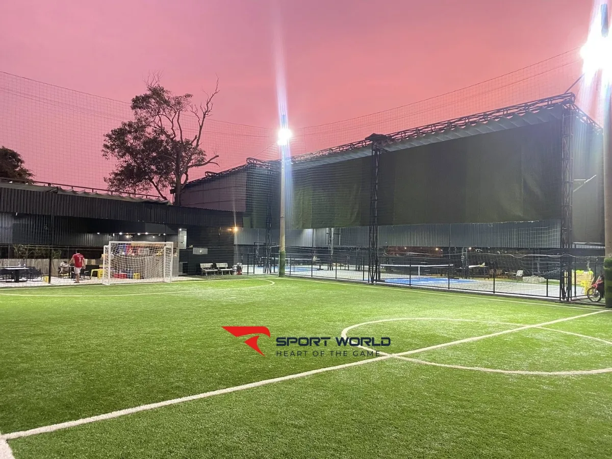 Sân bóng đá & pickleball Mou Arena I