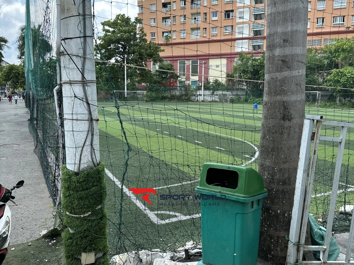 Sân bóng mini Hồ Bơi