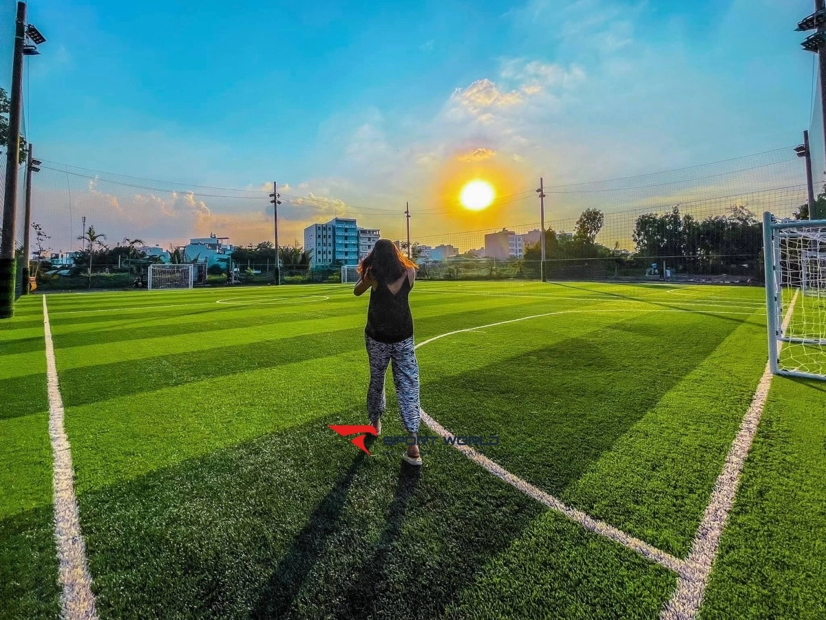 Sân banh nhân tạo Mou Arena