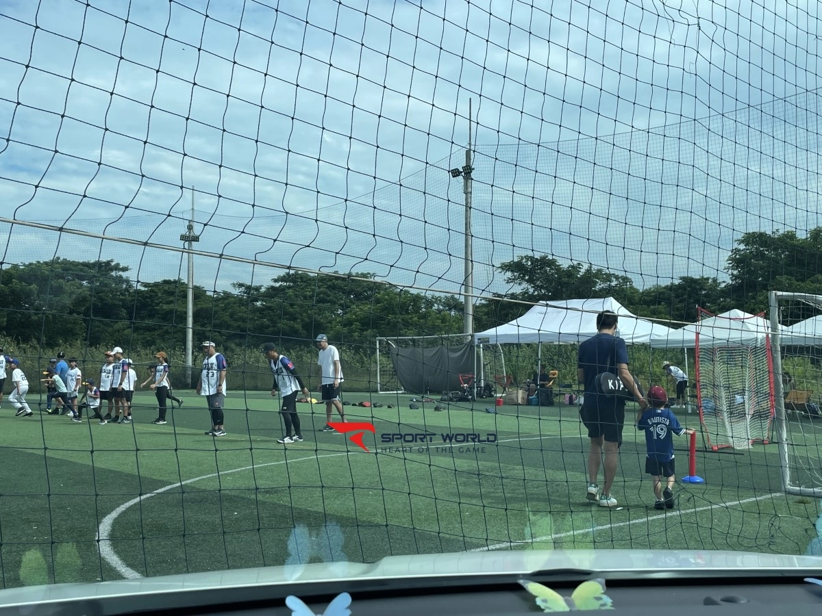 Sân bóng nhân tạo PhoDong