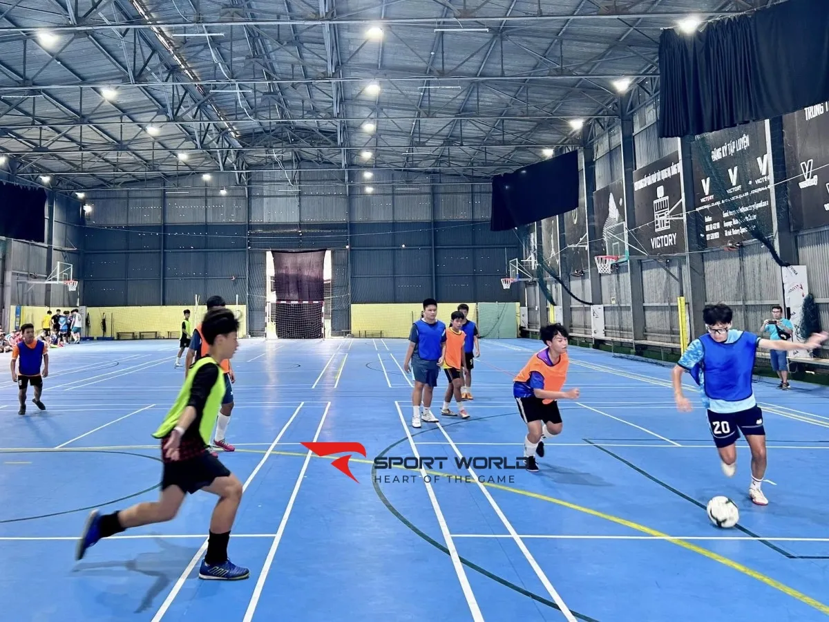 Sân bóng đá Trung tâm thể thao Victory