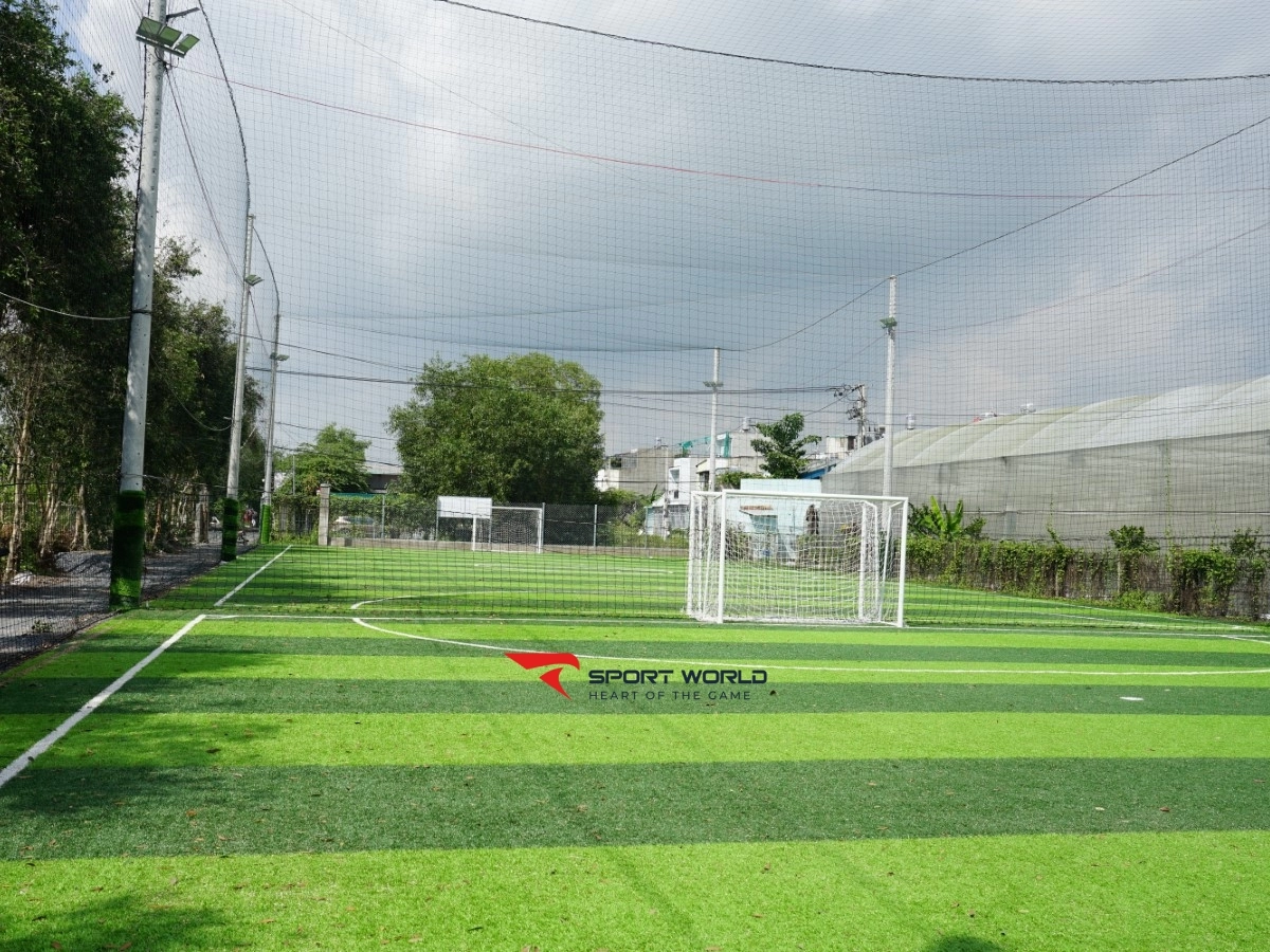 Sân bóng đá mini Long Trường Quận 9
