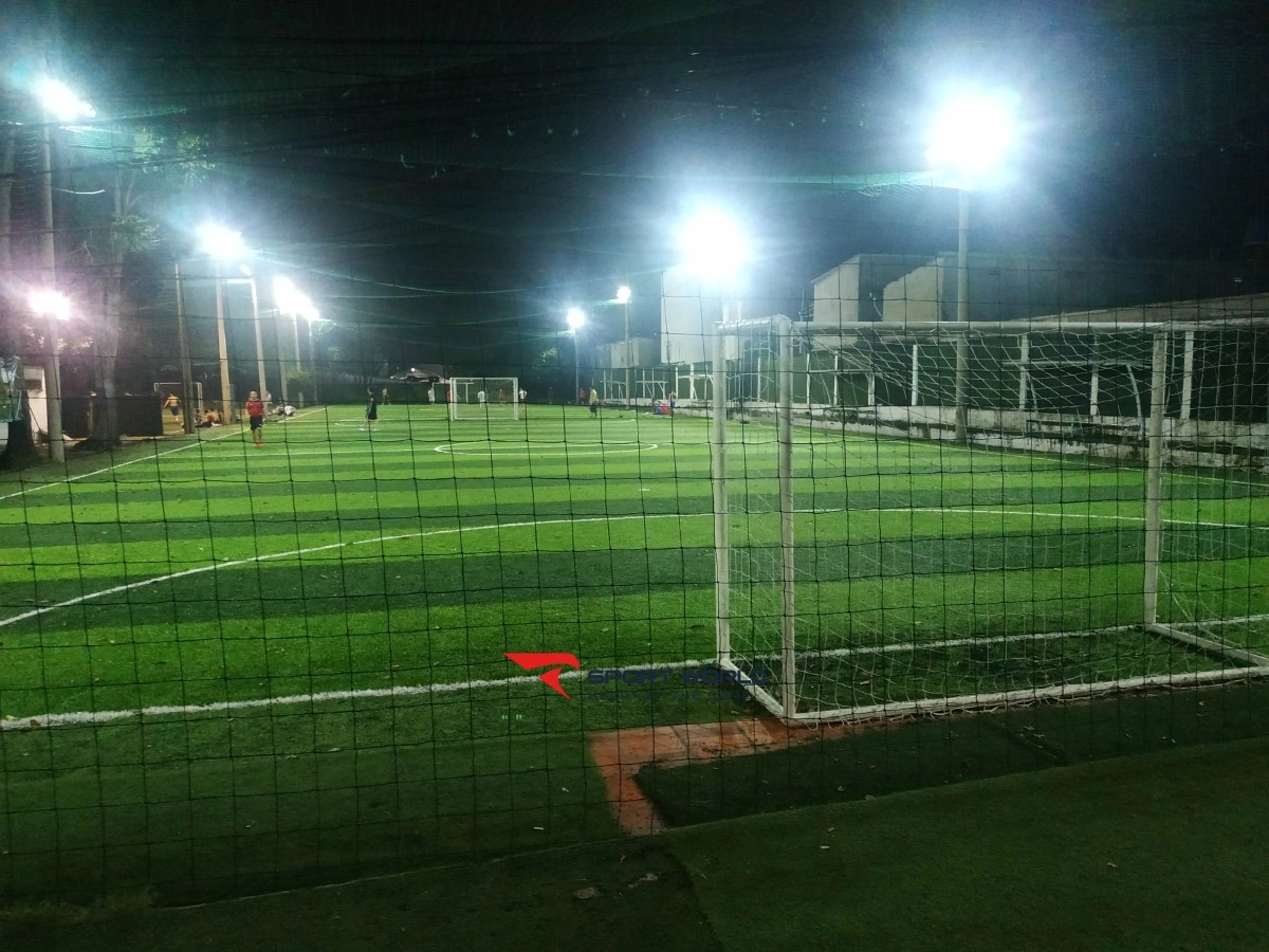 Sân bóng đá Trường Viện Kiểm Sát