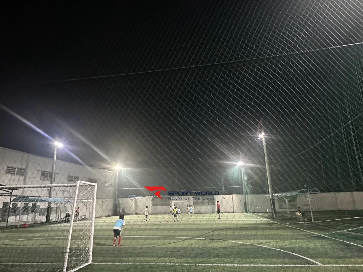 Sân bóng đá chung cư Lê Thành Tân Tạo