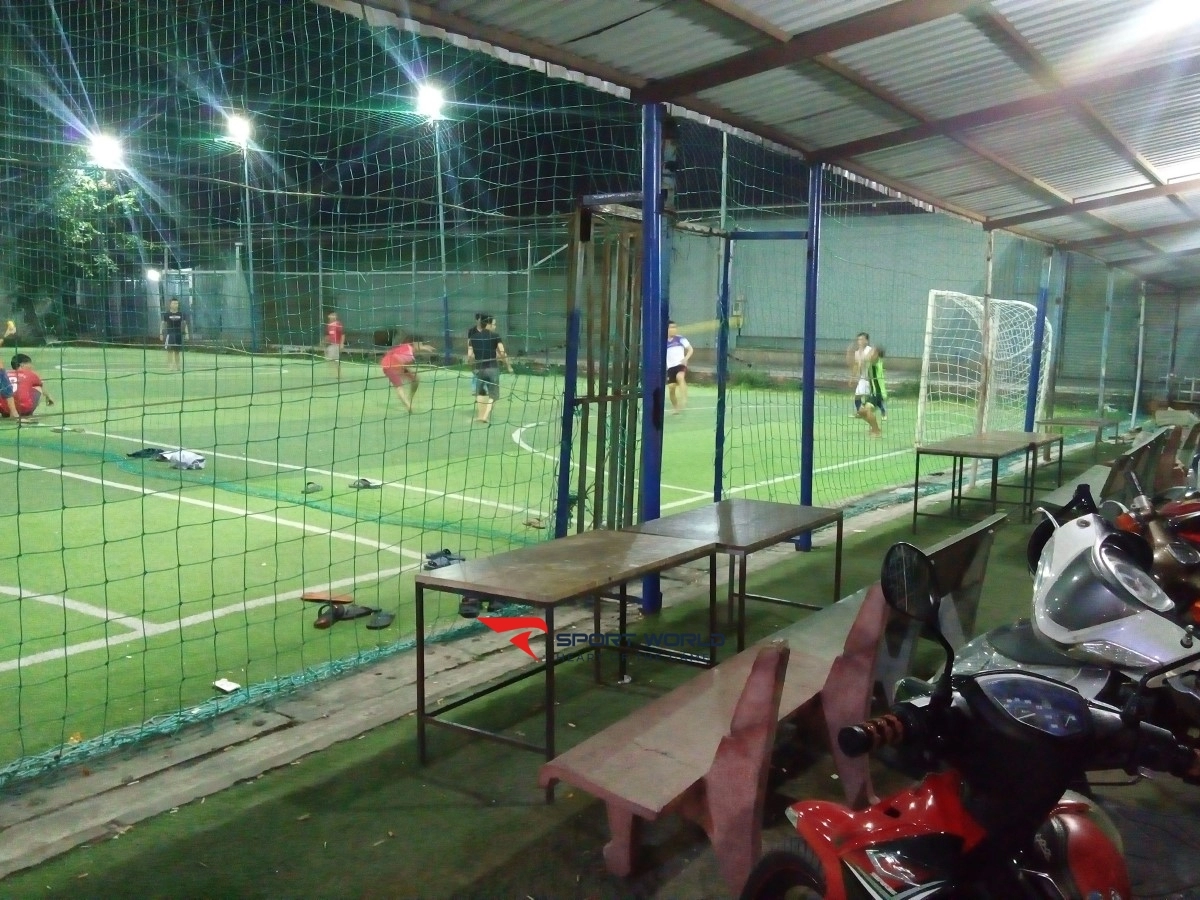 Sân bóng đá Thiện Nhân