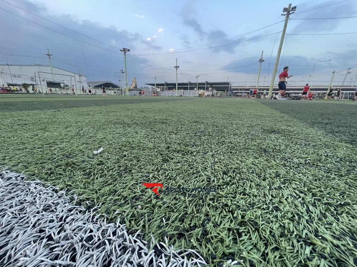 Sân bóng Chảo Lửa