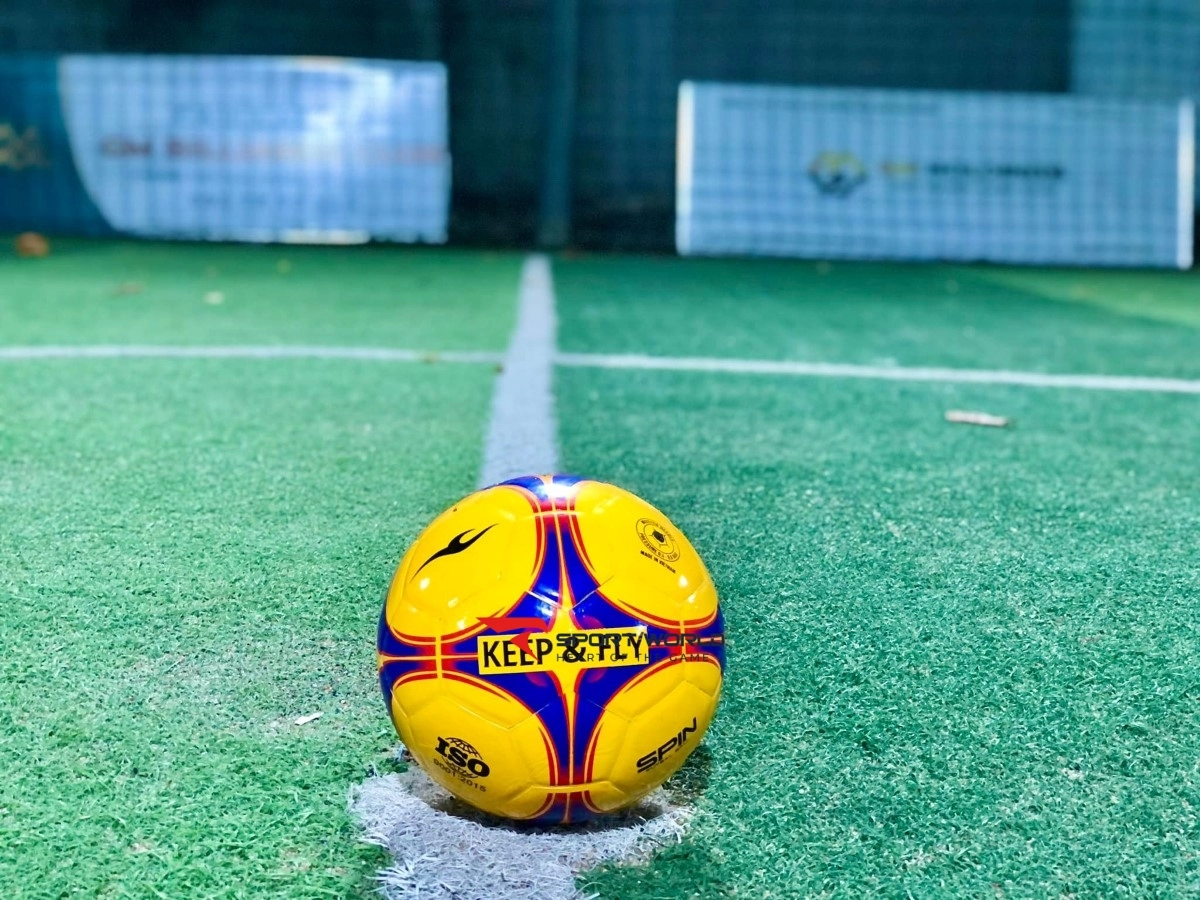 Sân bóng đá mini Việt Nhí Sport