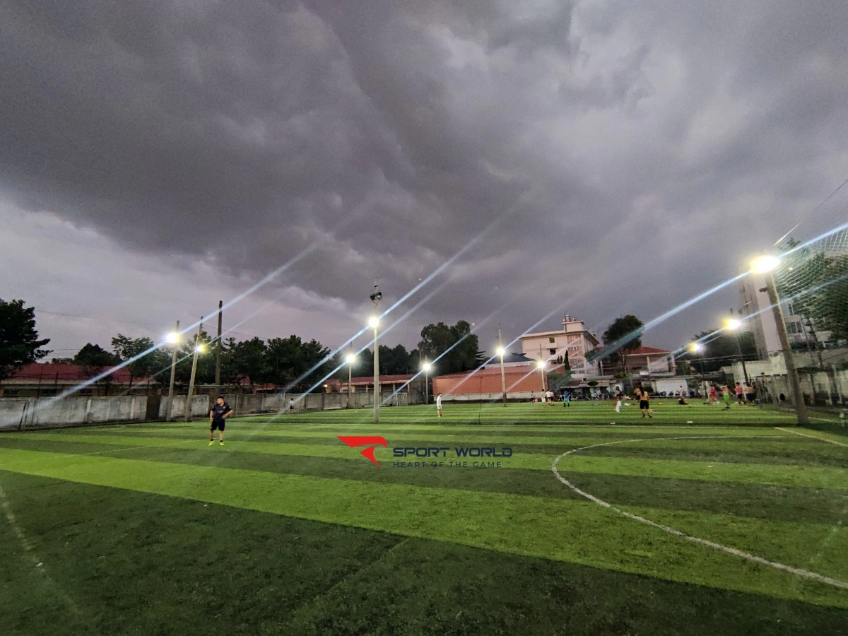 Sân bóng đá Mini Lữ Đoàn