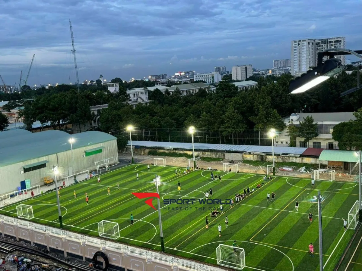 Sân Bóng Hoàng Hoa Thám