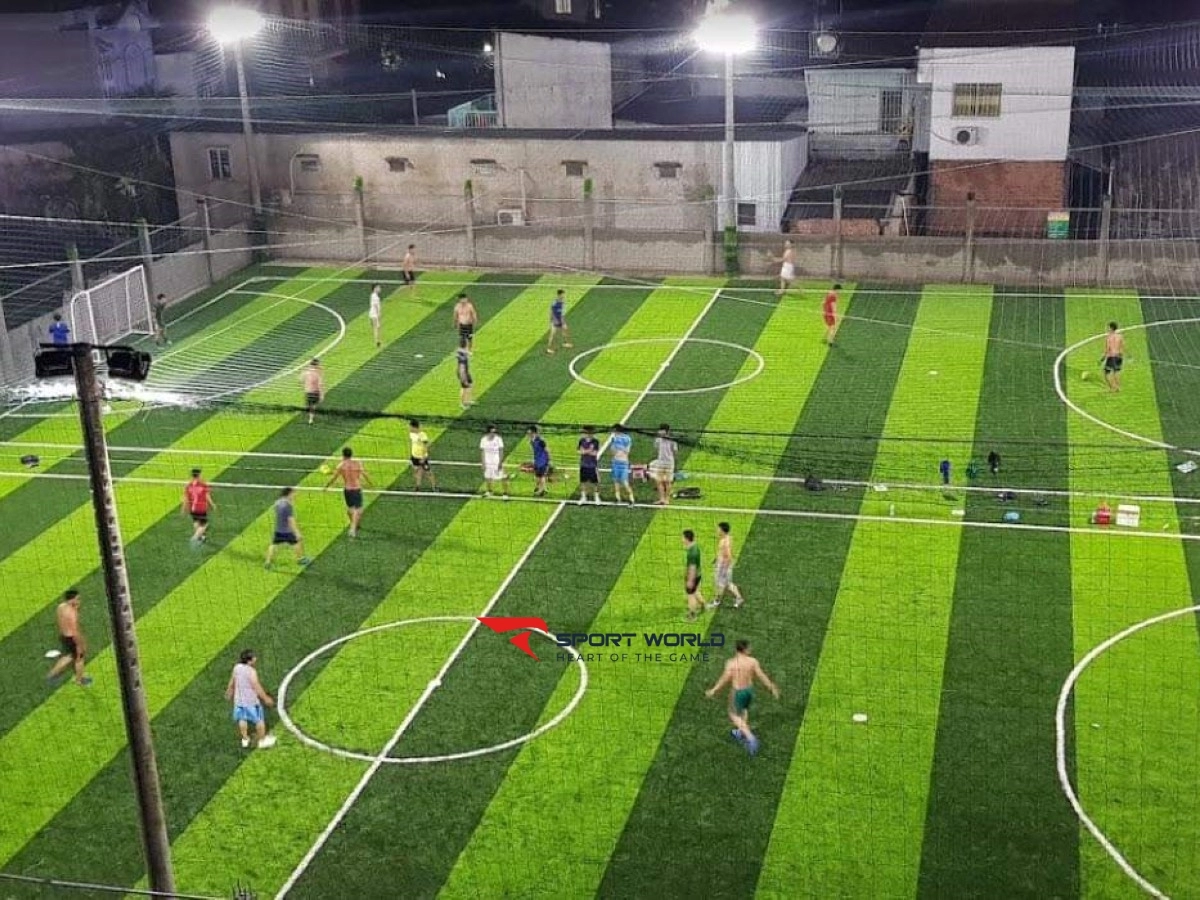 Sân bóng đá Lộc Phát II