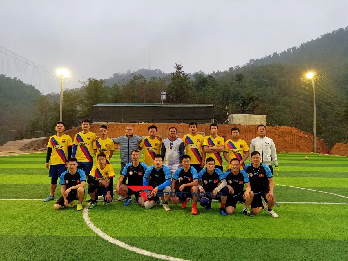 Sân bóng cỏ nhân tạo xã Mường Chiềng