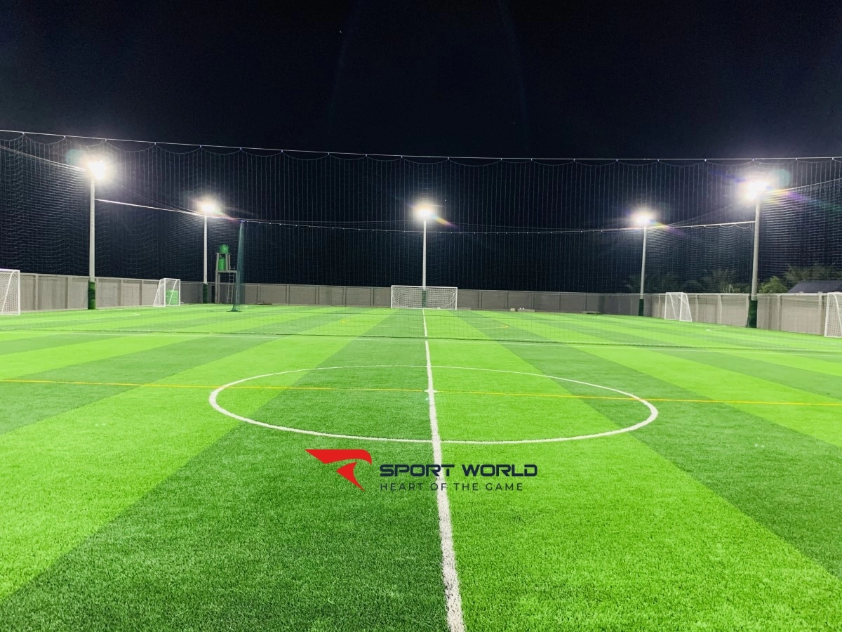 Sân bóng đá Hữu Duy