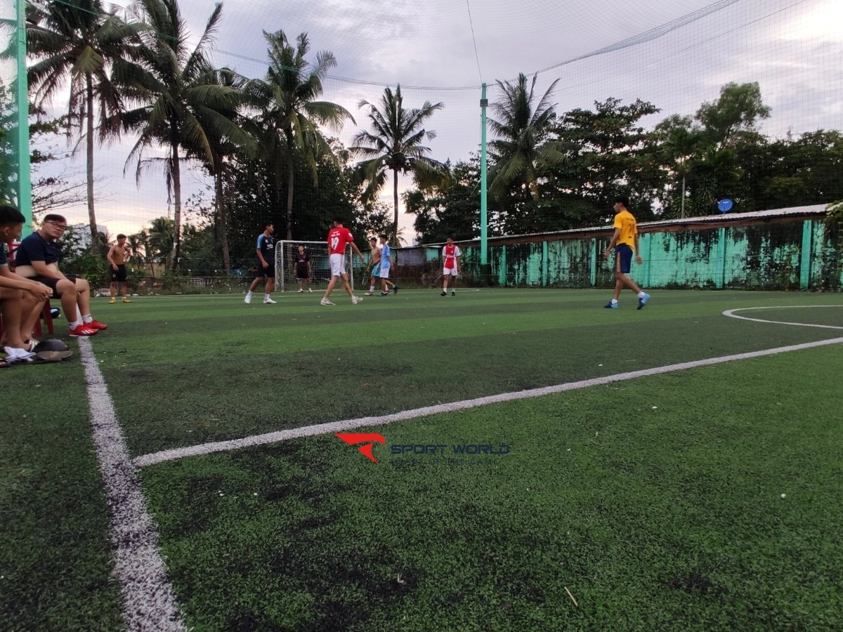 Sân bóng đá nhân tạo Sáng Tươi