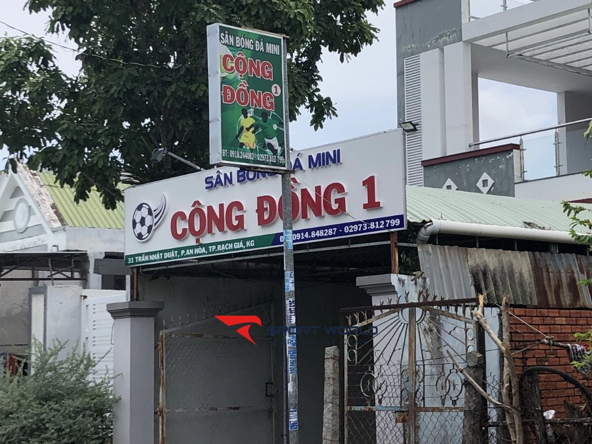 Sân bóng Cộng Đồng 1