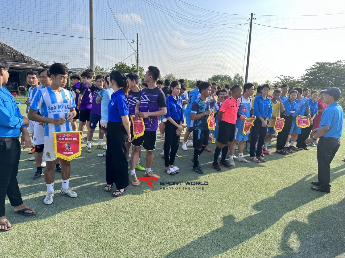 Sân bóng Quốc Anh - Long An