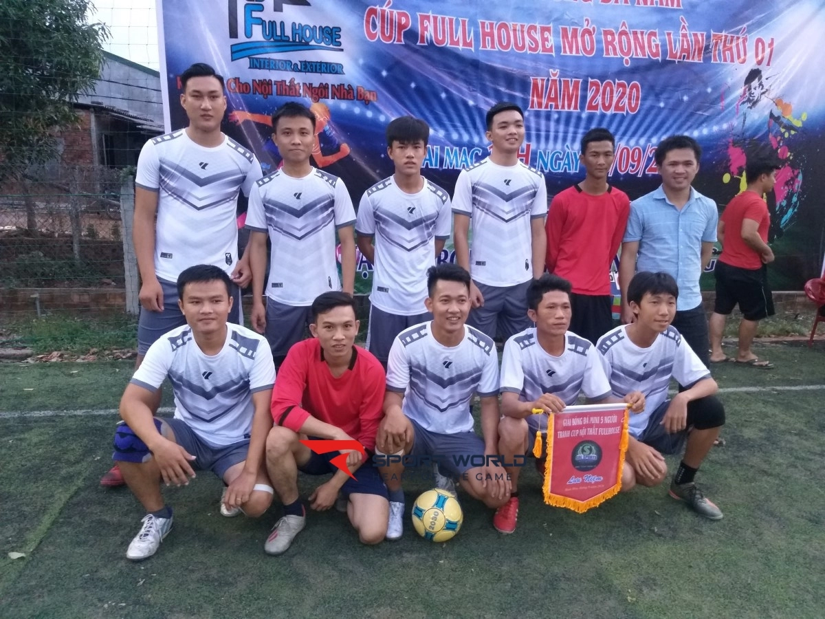 Sân bóng đá Mini Hoàng Nhung