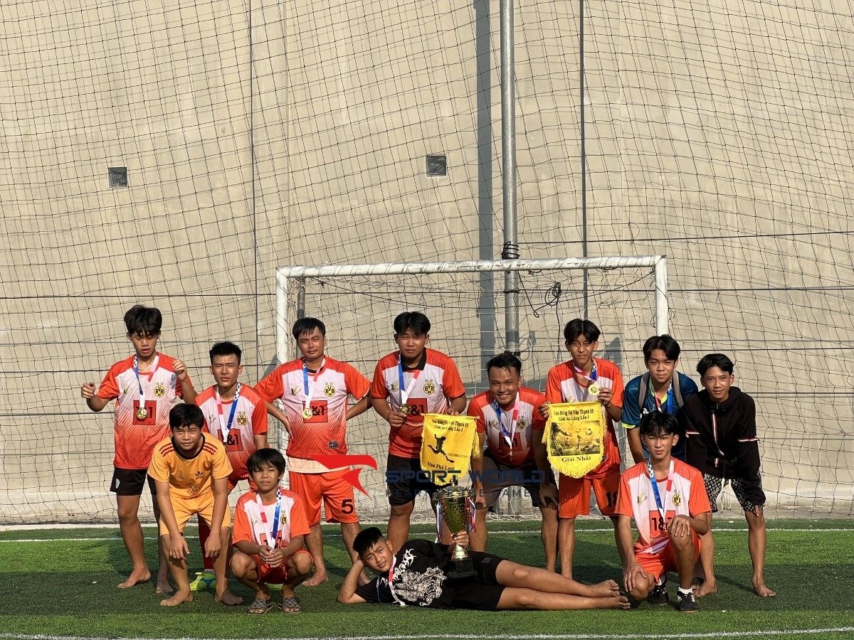 Sân Bóng Đá Văn Thạnh