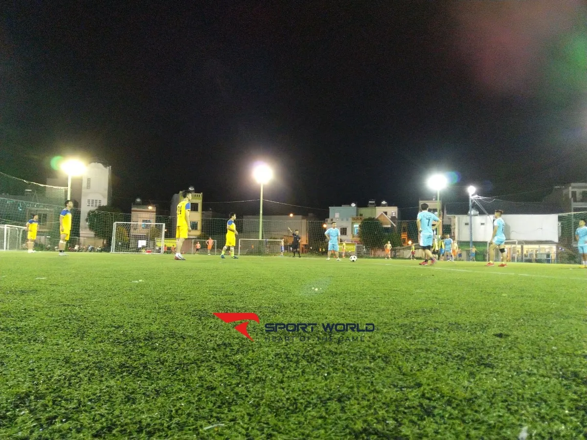 Sân bóng đá Đức Nguyên