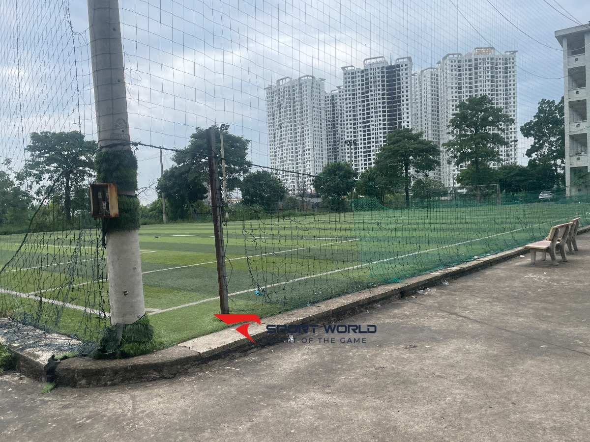 Sân bóng nhân tạo trường CĐ số 1 Bộ Quốc Phòng