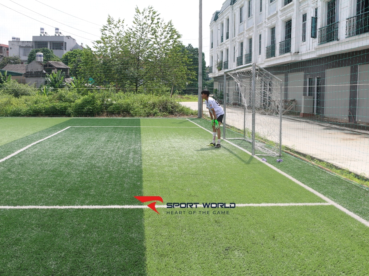 Sân bóng Picenza Thái Nguyên