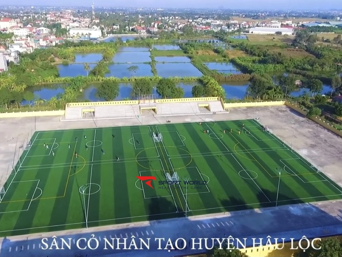 Sân cỏ nhân tạo huyện Hậu Lộc