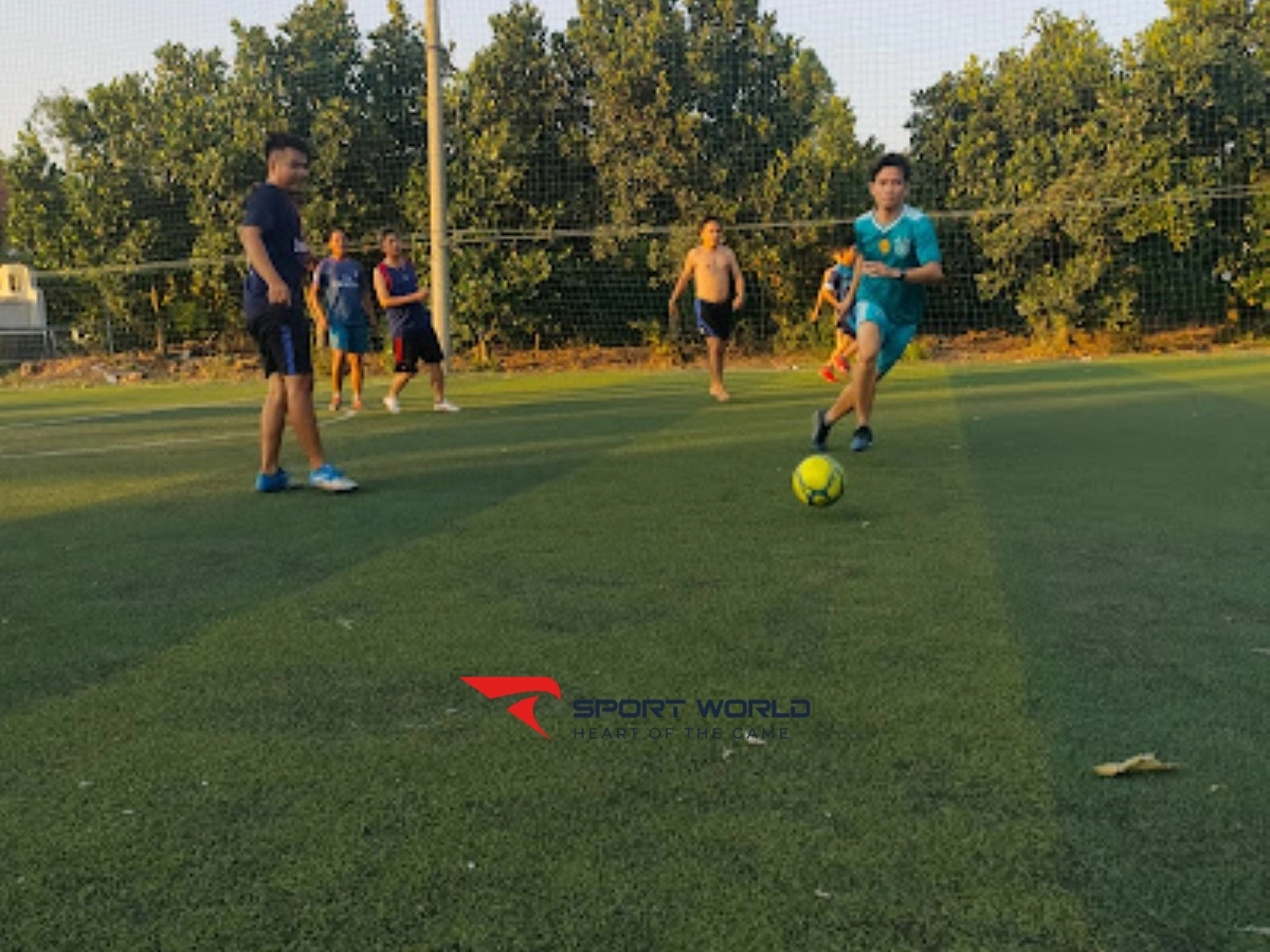 Sân bóng minin Phúc Thịnh