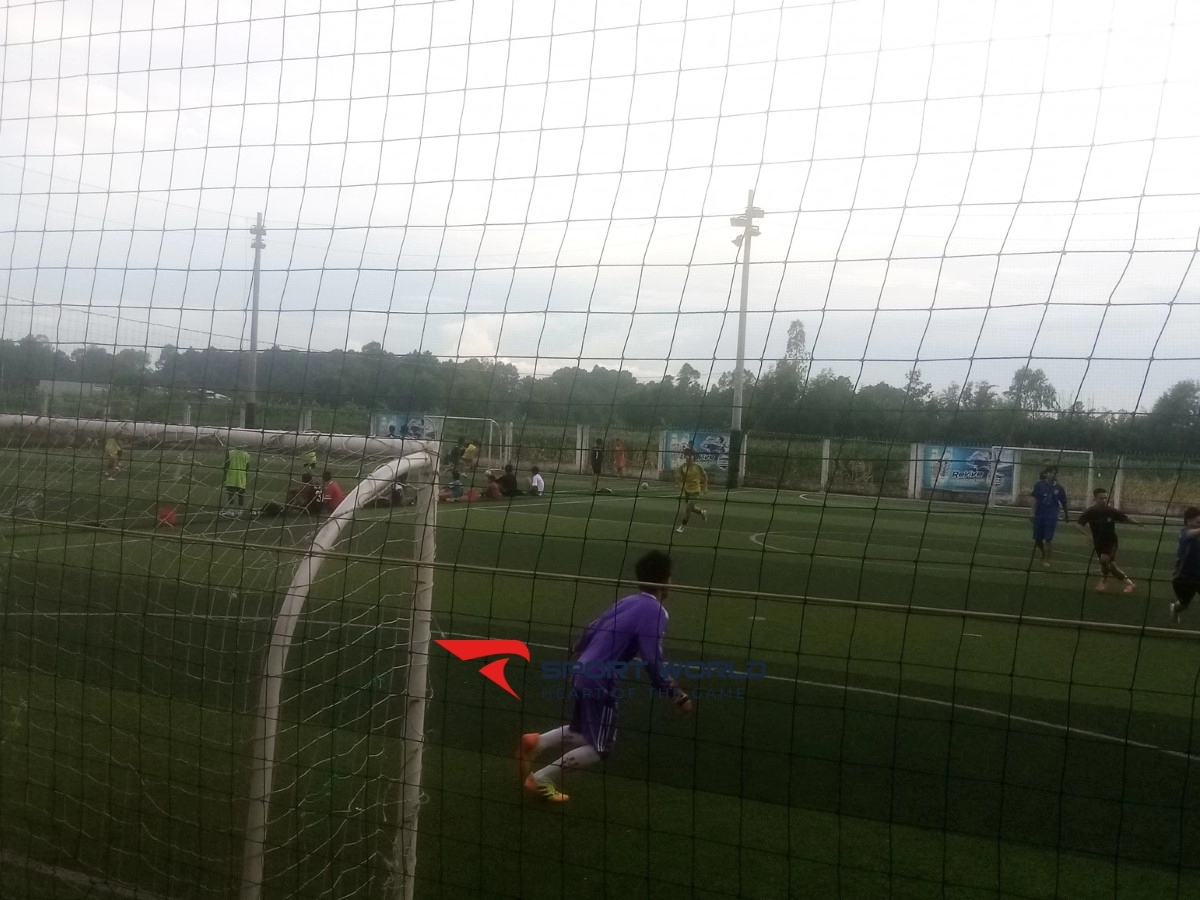 Sân bóng đá mini Hoa Lý