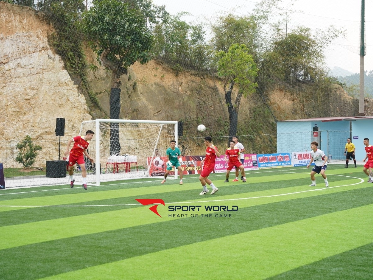 Sân bóng đá Trung tâm đào tạo bóng đá trẻ Đăng Khôi