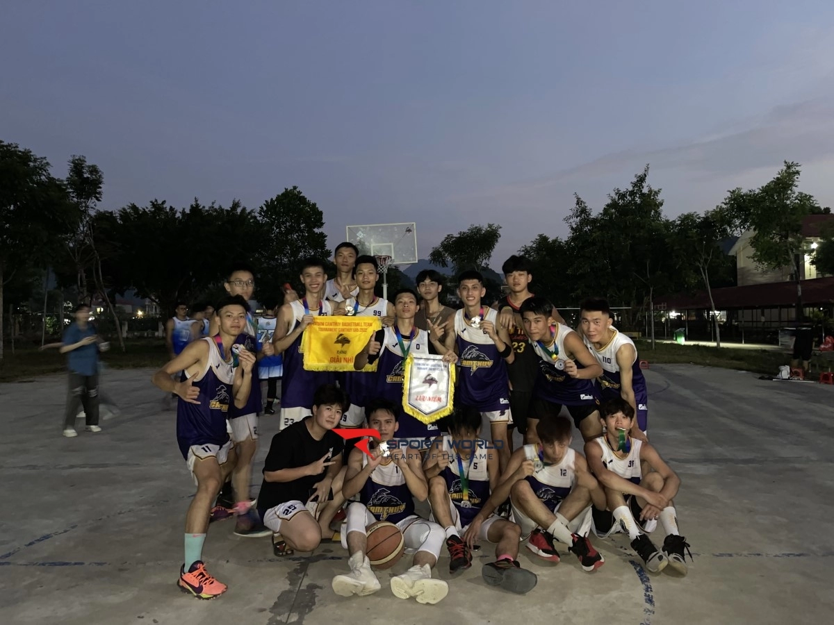 Sân bóng rổ THPT CT3 Basketball