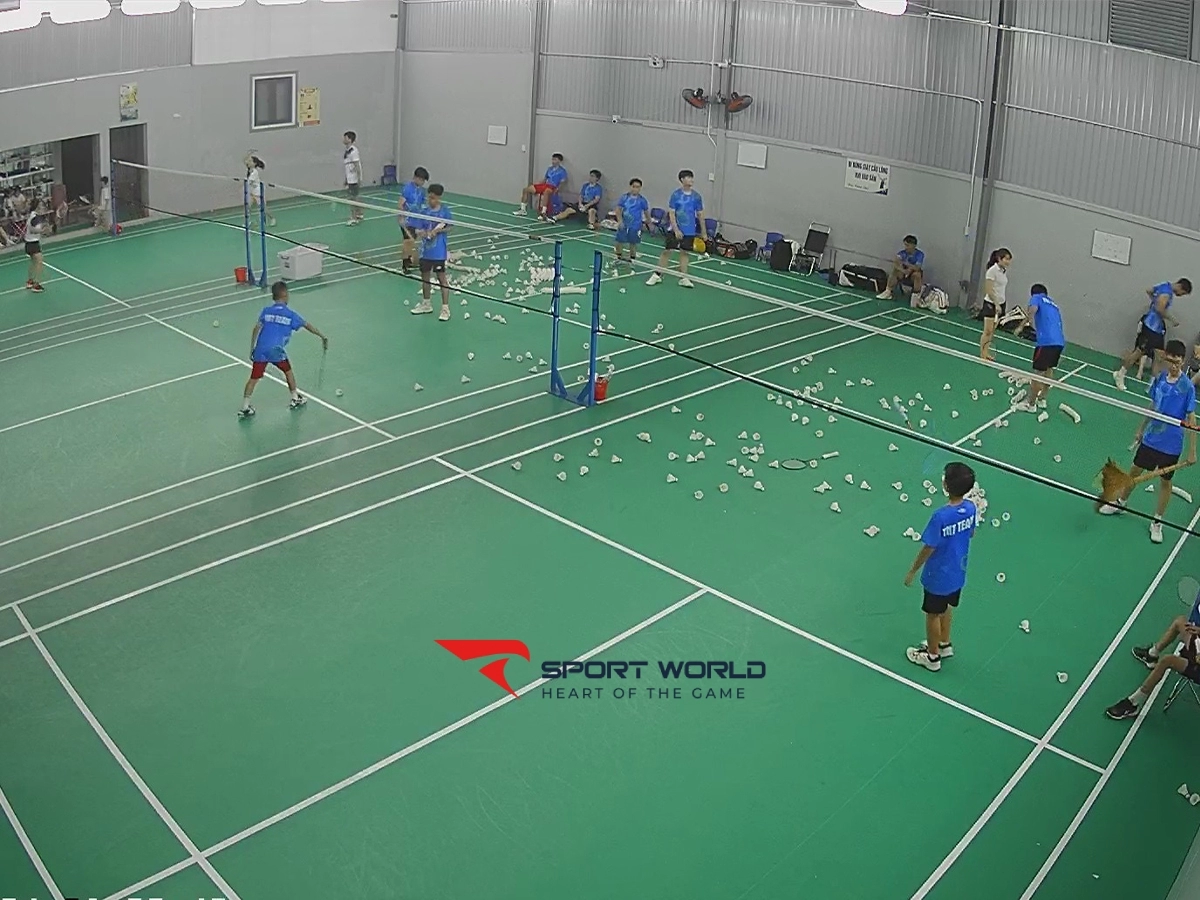 Sân cầu lông Cò Sport