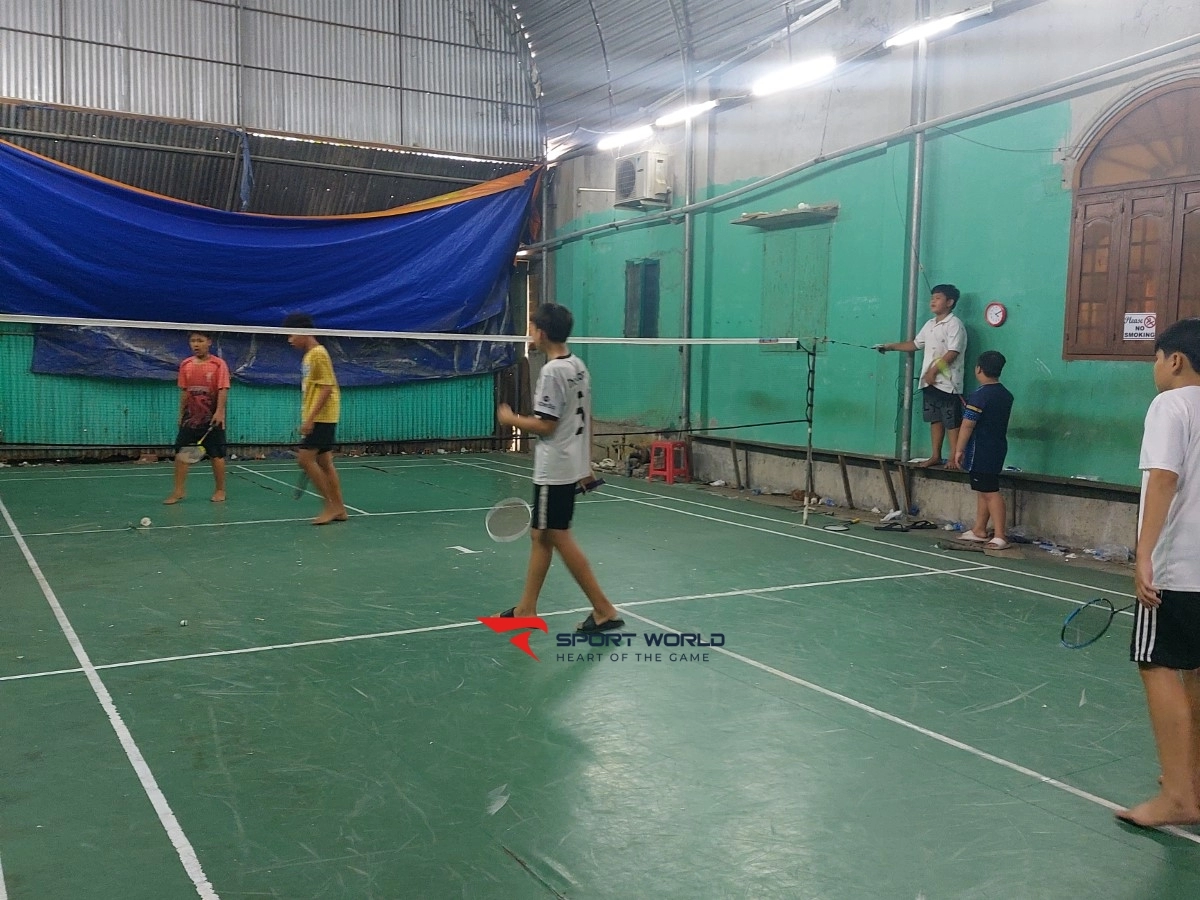 Sân cầu lông Bắc Thần