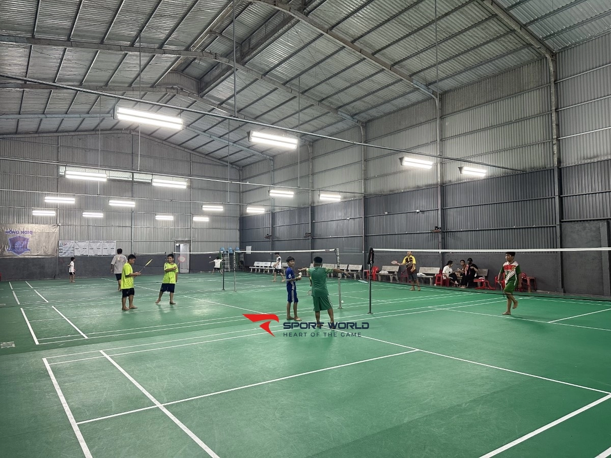 Sân cầu lông Hồng Nghị