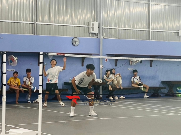 Sân cầu lông Sen Xanh 18