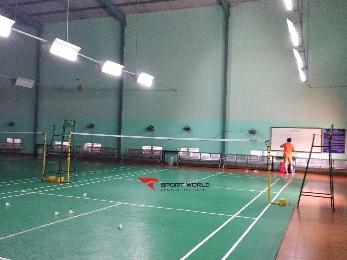 Sân cầu lông Nhà Thi Đấu Cầu Lông Trần Khắc Chung