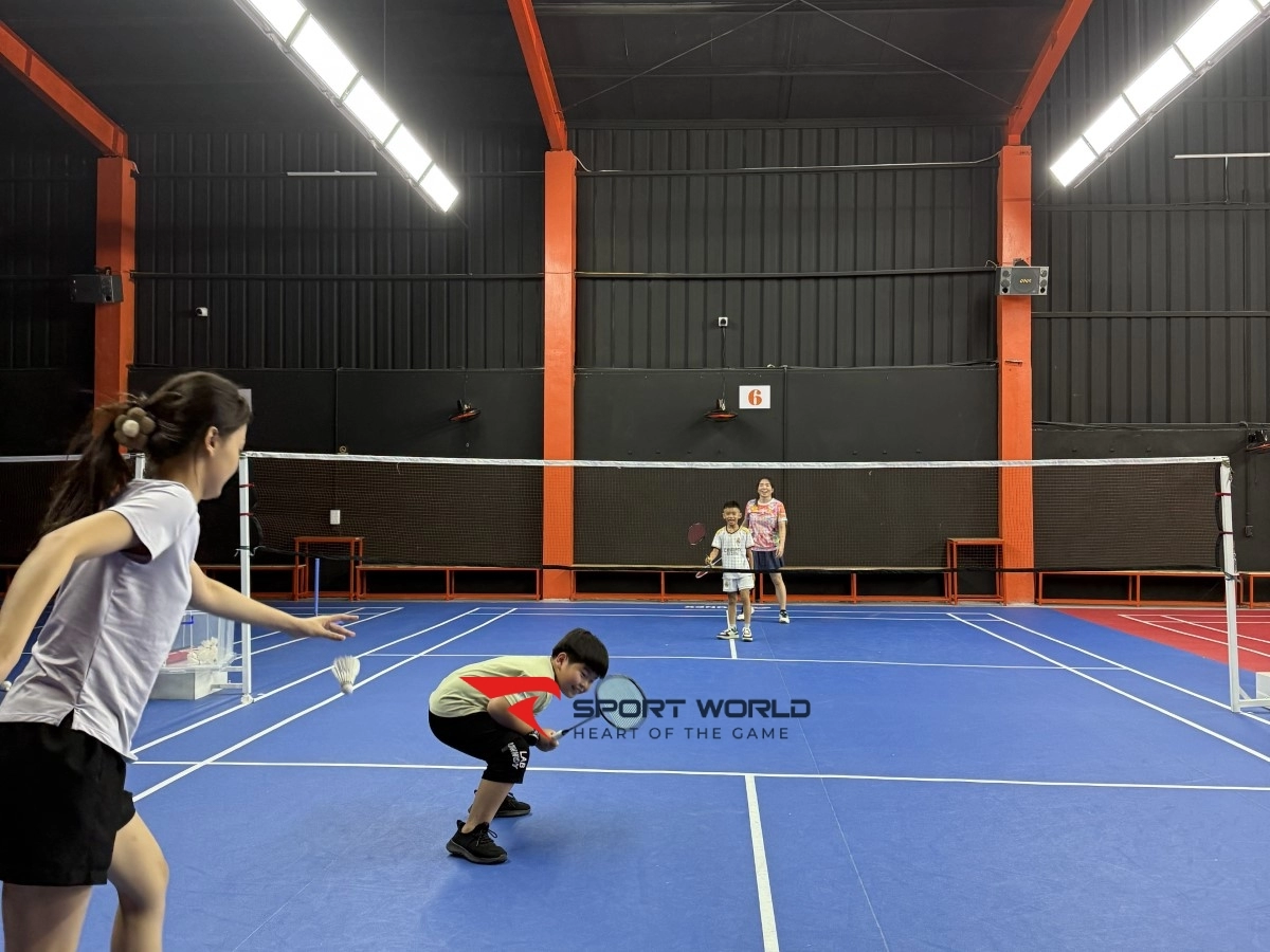 Sân cầu lông Start Badminton Bắc Giang