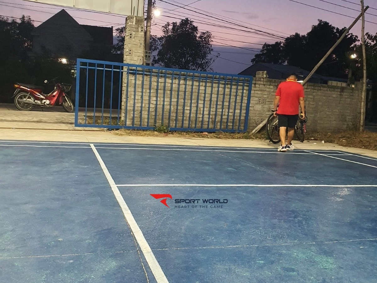 Sân cầu lông Lộc trang