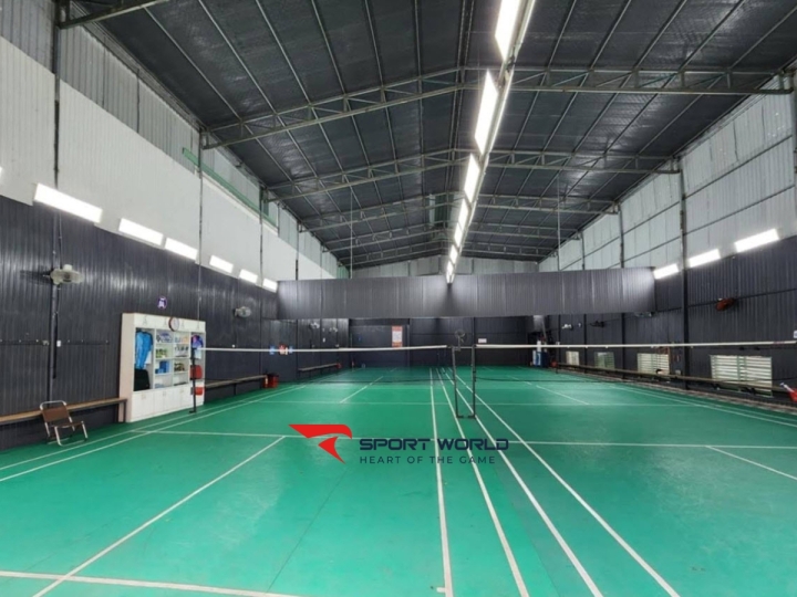 Câu lạc bộ cầu lông trung tâm hành chính Dĩ An