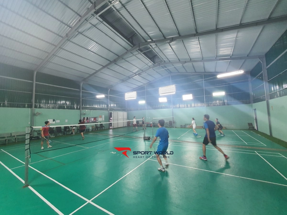 Sân Cầu Lông Hồng Linh