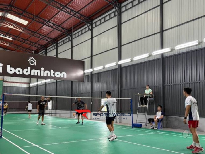 Sân cầu lông Bi Badminton