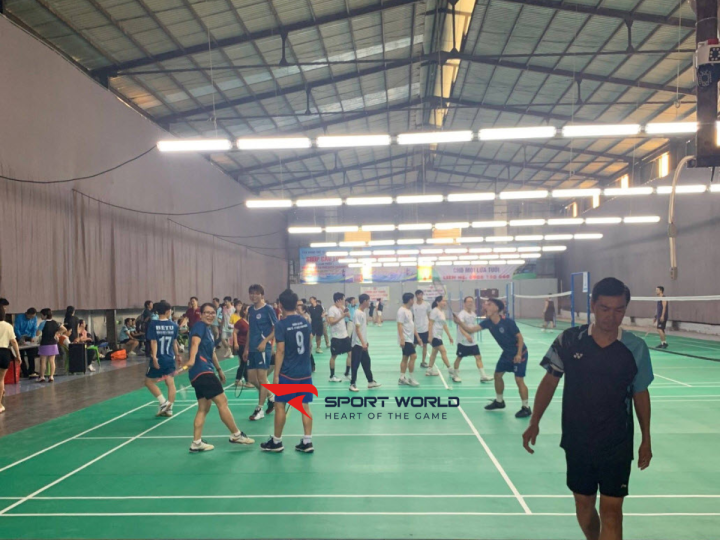 Sân Cầu Lông Kỳ Phong