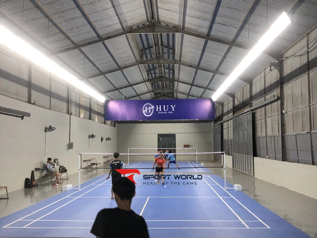 Sân cầu lông Huy Badminton Club